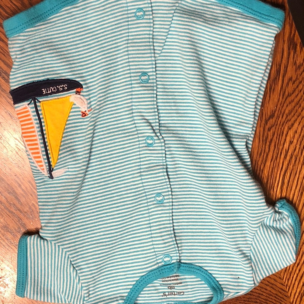 5 NB Rompers - Picture 3 of 5